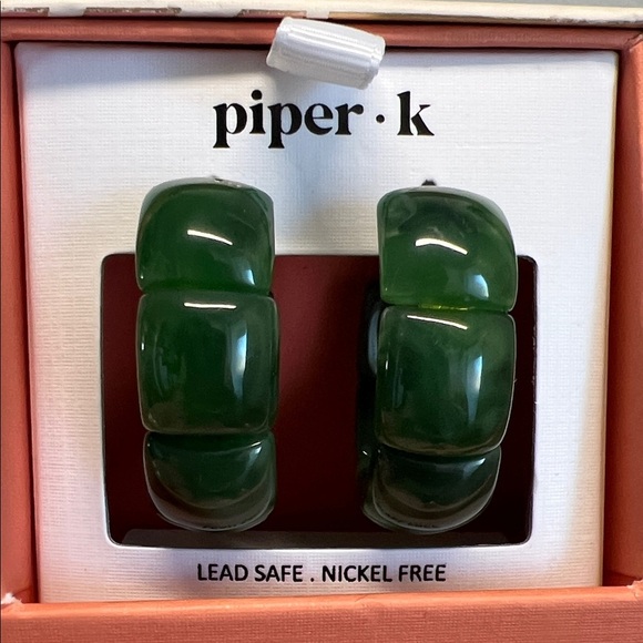 Piper K | Dark Green Earrings - Picture 4 of 6